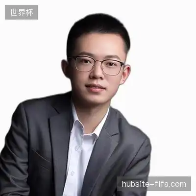 何鑫诗